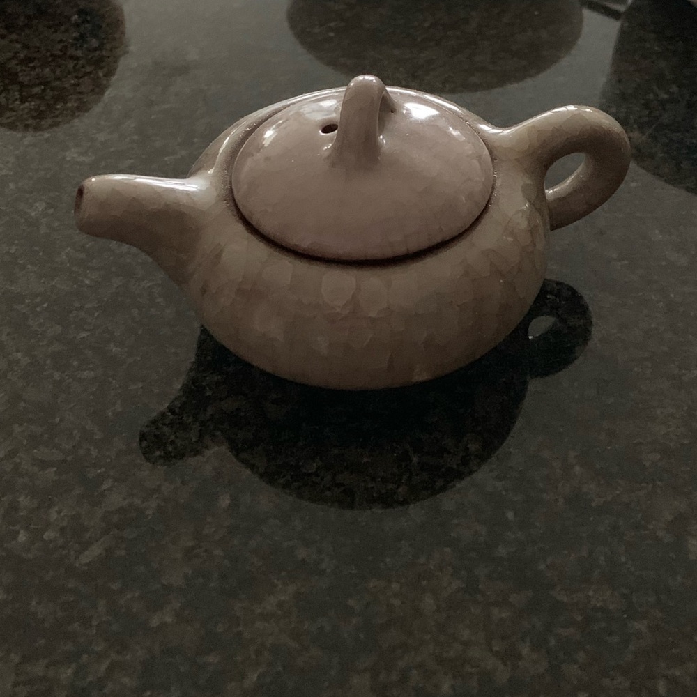 Mini teapot decoration